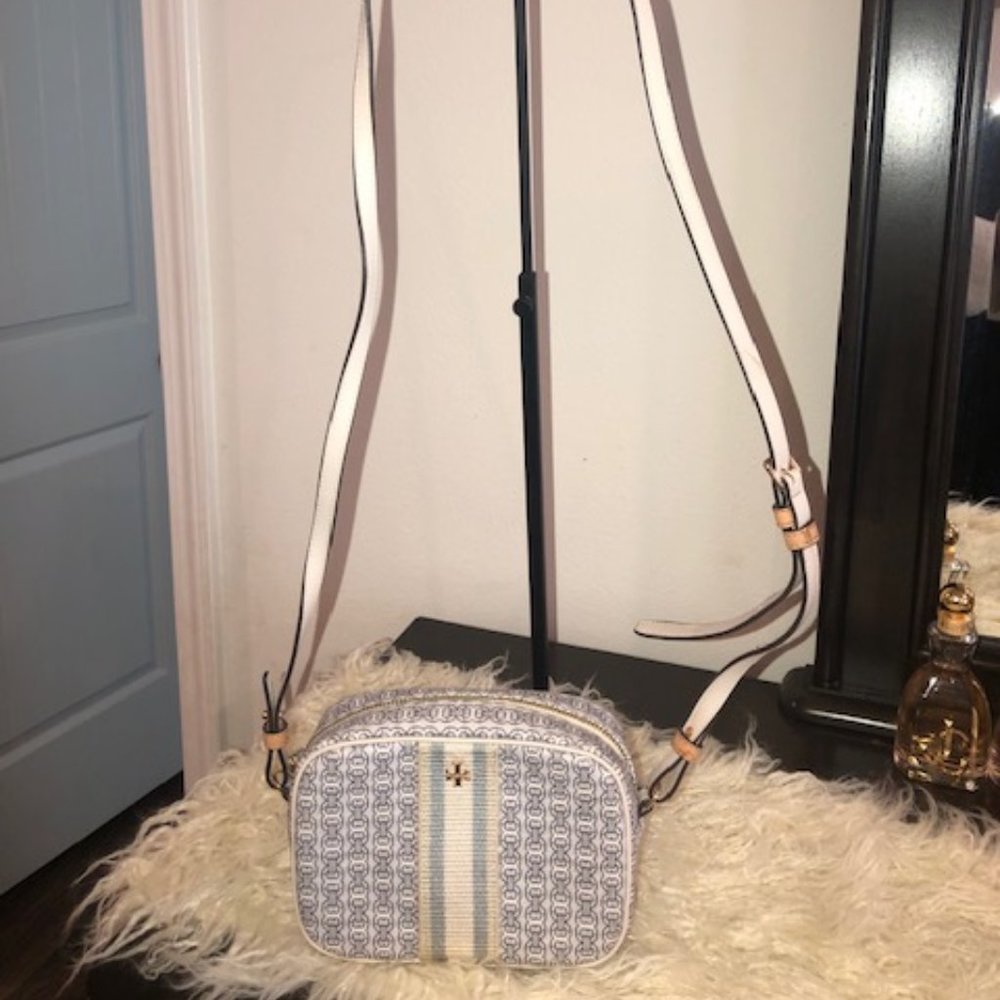 Tory Burch - Gemini Link Cross Body (Preloved)